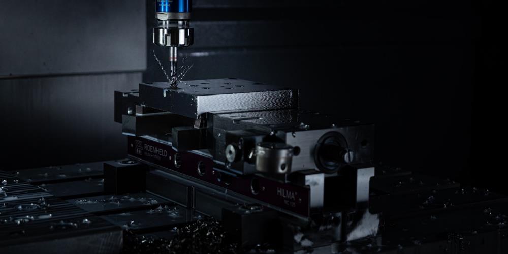 Different types of CNC milling machines